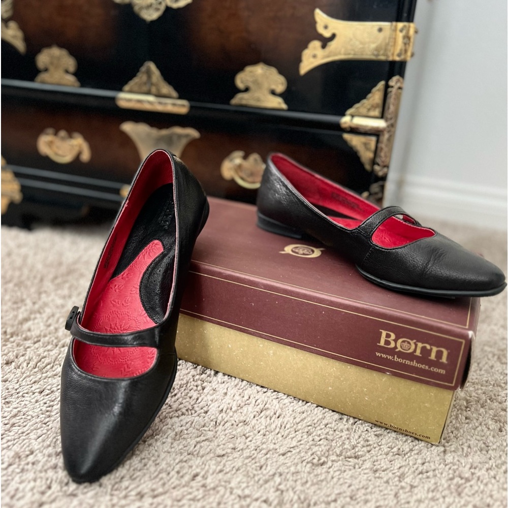 Born Leather black Mary Jane’s